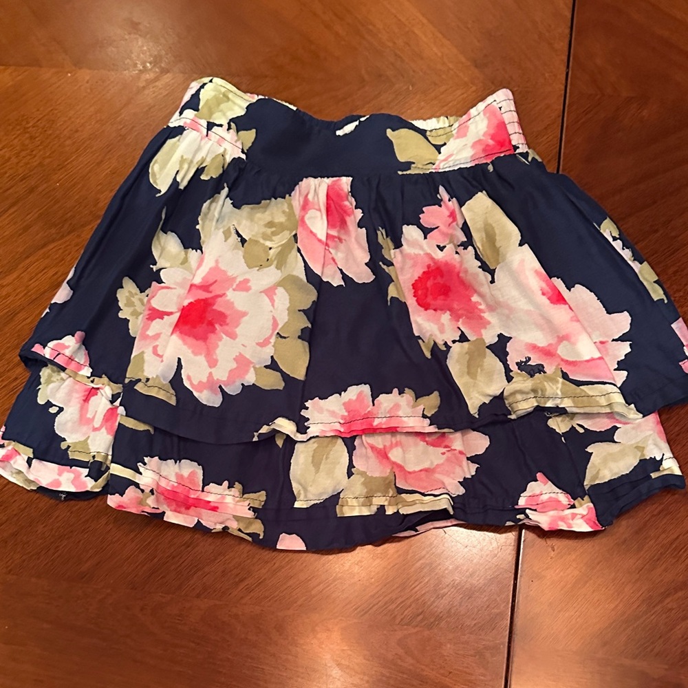 Abercrombie & Fitch Vintage Floral Navy Tiered Skirt Size Small